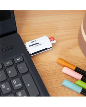 Leitor USB de cartão de memória universal COOL (tudo em um) Branco